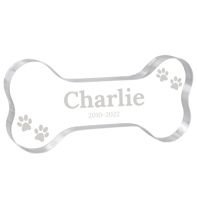 Plaque commémorative chien personnalisée – Os souvenir en acrylique pour animal avec nom, dates, motif mini patte gravés